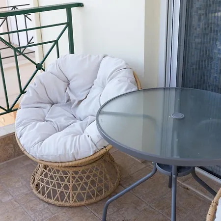 Olive Apartment *