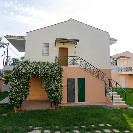 Olive Apartment Skala Fourkas